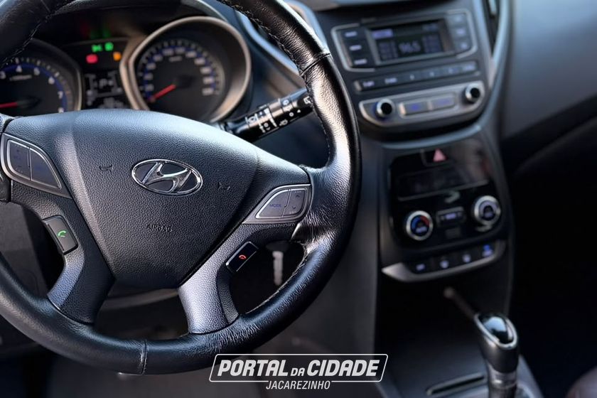 Hyundai HB20X