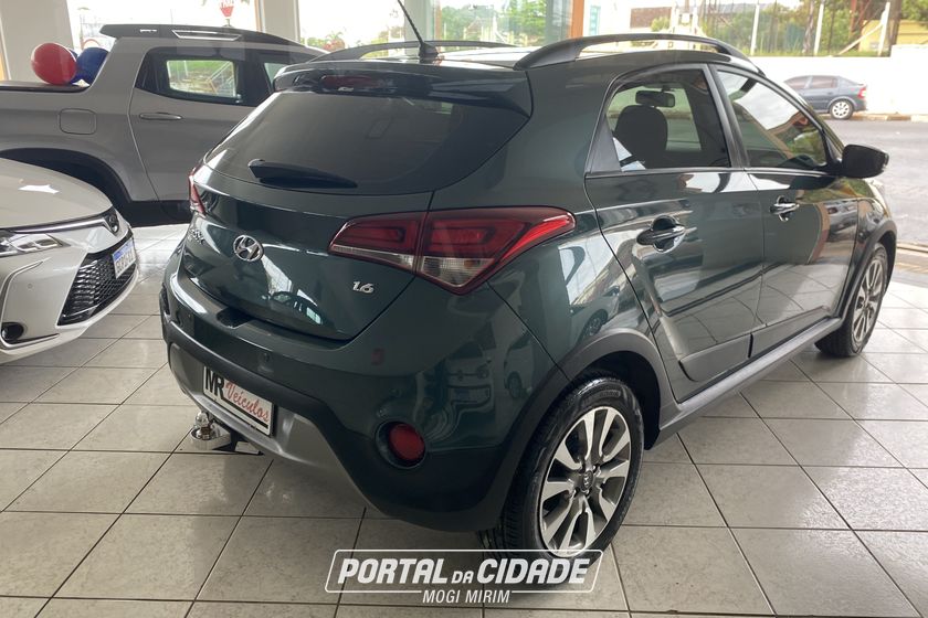 Hyundai HB20X