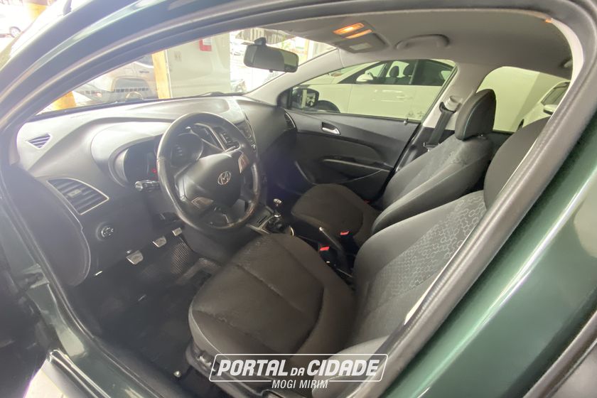 Hyundai HB20X
