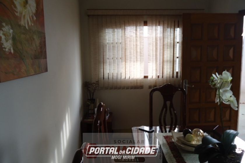 Casa &agrave; venda - 130m&sup2; - Centro