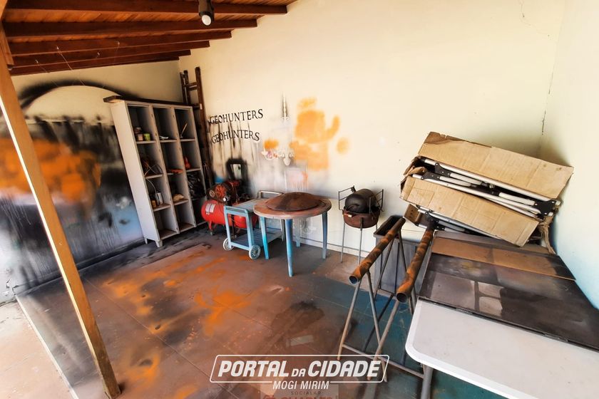 Casa para alugar - 10m&sup2; - Centro