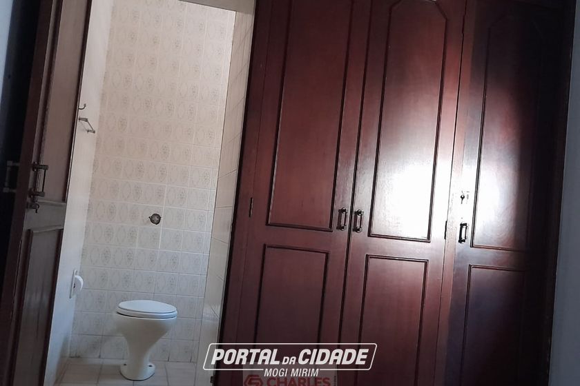 Casa &agrave; venda - 294m&sup2; - Centro