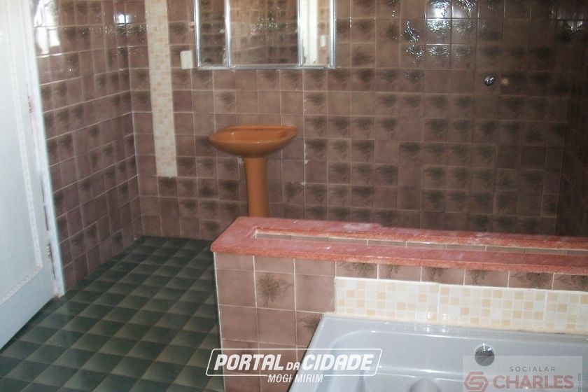 Casa para alugar - 357m&sup2; - Centro