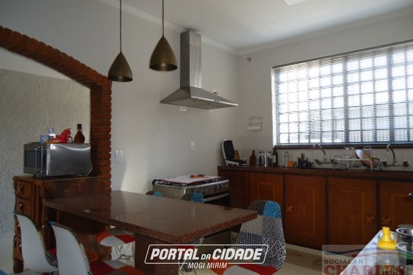 Casa &agrave; venda - 483m&sup2; - Centro