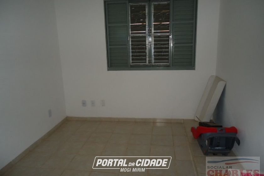 S&iacute;tio &agrave; venda - 252m&sup2; - Centro