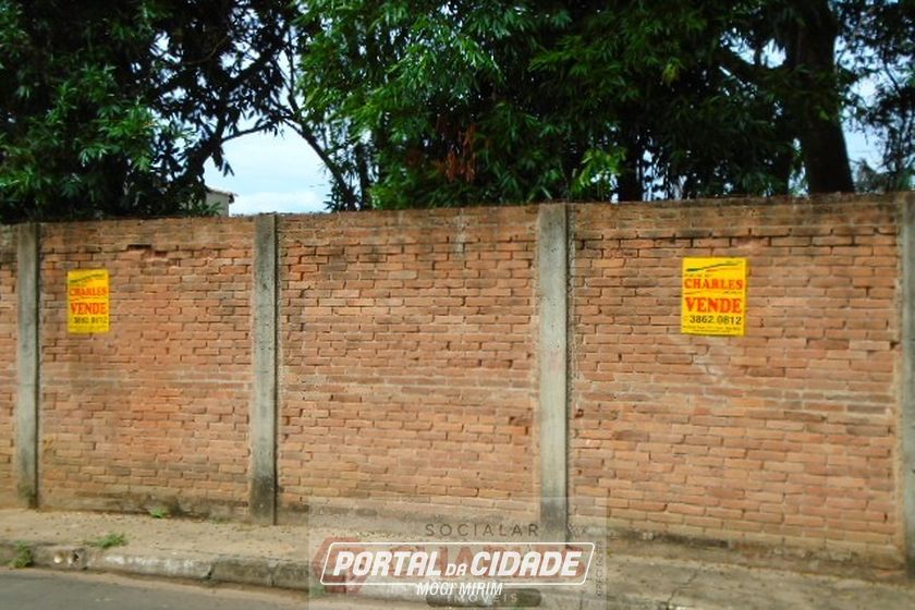Terreno &agrave; venda - 10m&sup2; - Centro