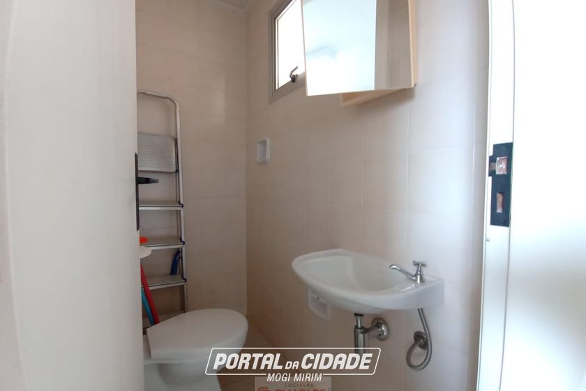 Apartamento para alugar - 130m&sup2; - Centro