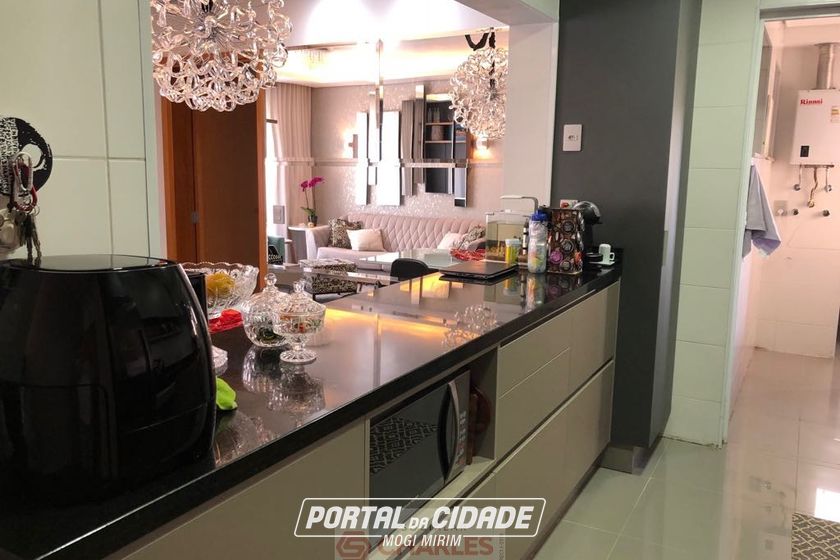 Apartamento &agrave; venda - 86m&sup2; - Centro