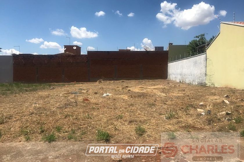 Terreno &agrave; venda - 10m&sup2; - Centro