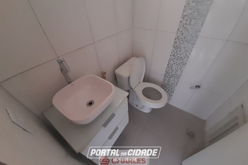 Casa &agrave; venda - 105m&sup2; - Centro