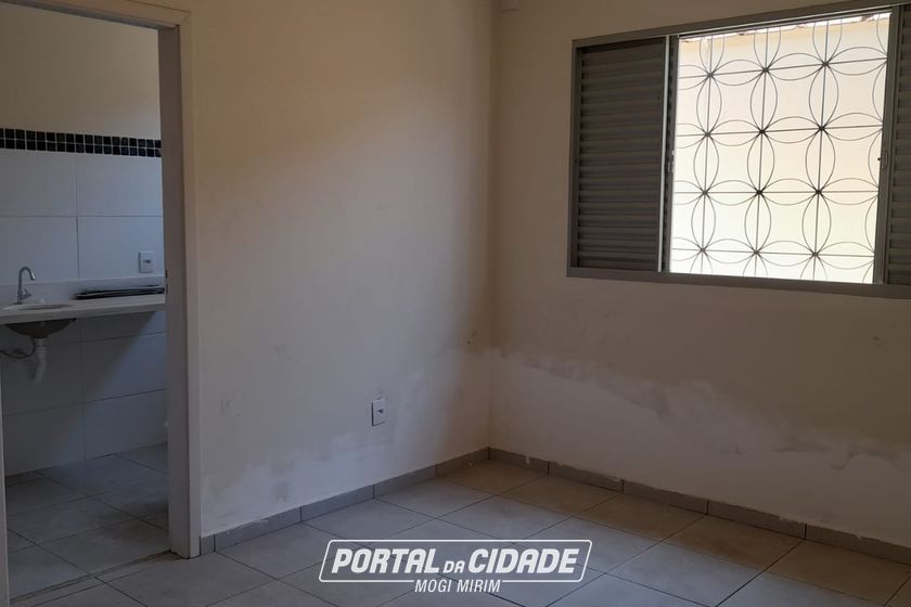 Casa &agrave; venda - 10m&sup2; - Centro