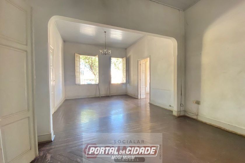 Casa para alugar - 336m&sup2; - Centro