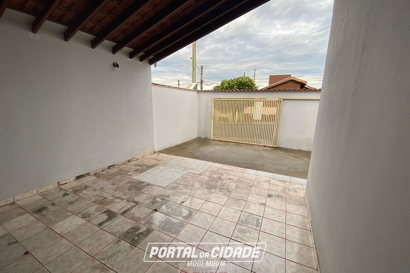 Casa &agrave; venda - 100m&sup2; - Centro
