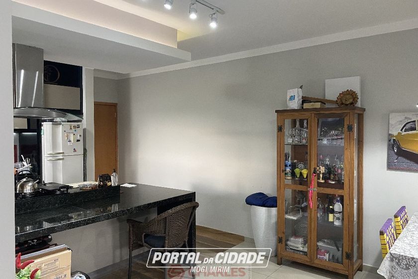 Apartamento &agrave; venda - 86m&sup2; - Centro
