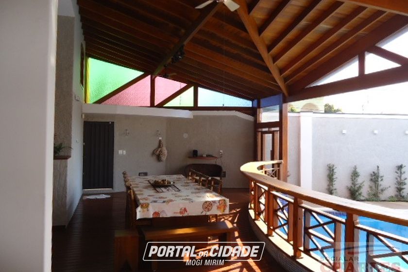 Casa &agrave; venda - 483m&sup2; - Centro