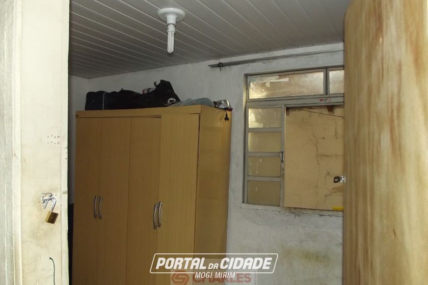 Casa &agrave; venda - 100m&sup2; - Centro