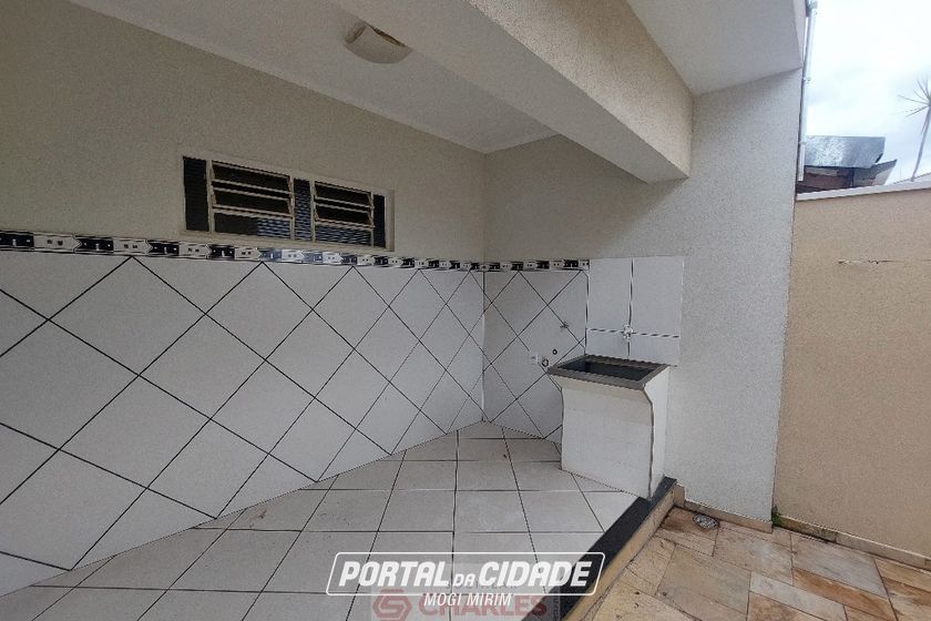 Casa &agrave; venda - 340m&sup2; - Centro