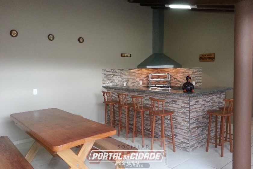 Casa &agrave; venda - 130m&sup2; - Centro