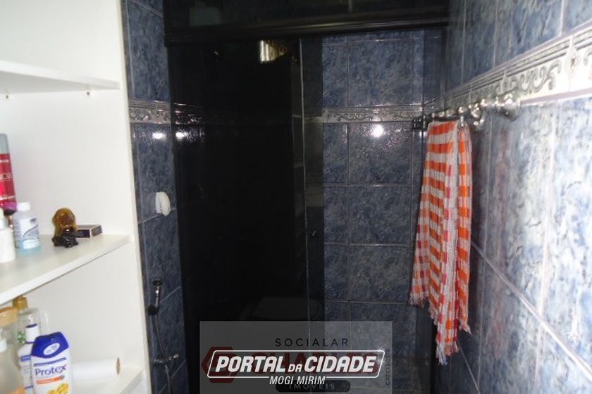 Casa &agrave; venda - 290m&sup2; - Centro