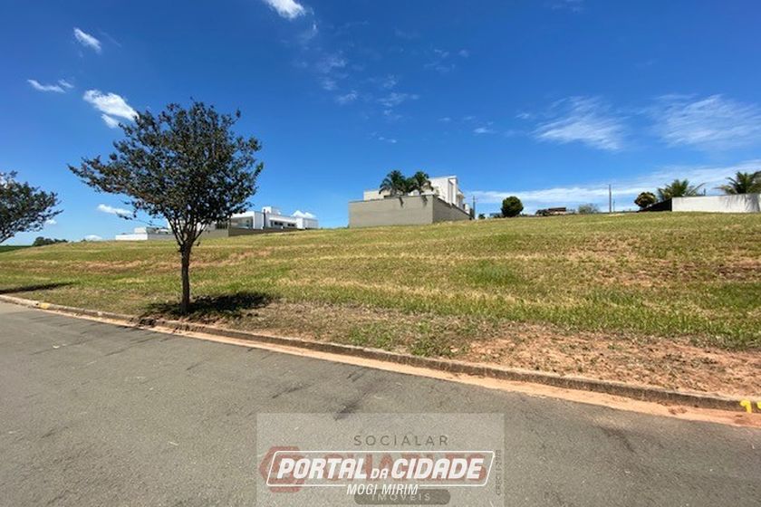 Terreno &agrave; venda - 10m&sup2; - Centro
