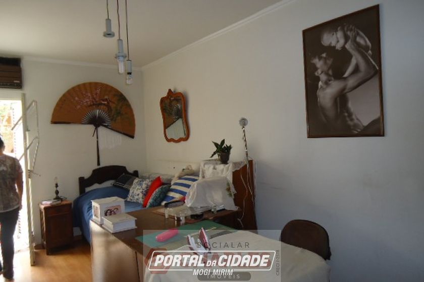 Casa &agrave; venda - 330m&sup2; - Centro