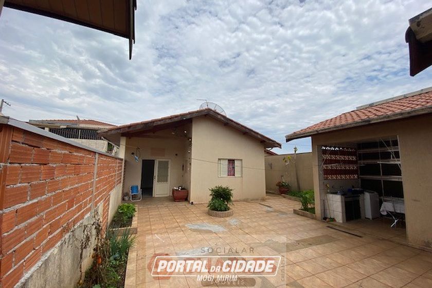 Casa &agrave; venda - 281m&sup2; - Centro