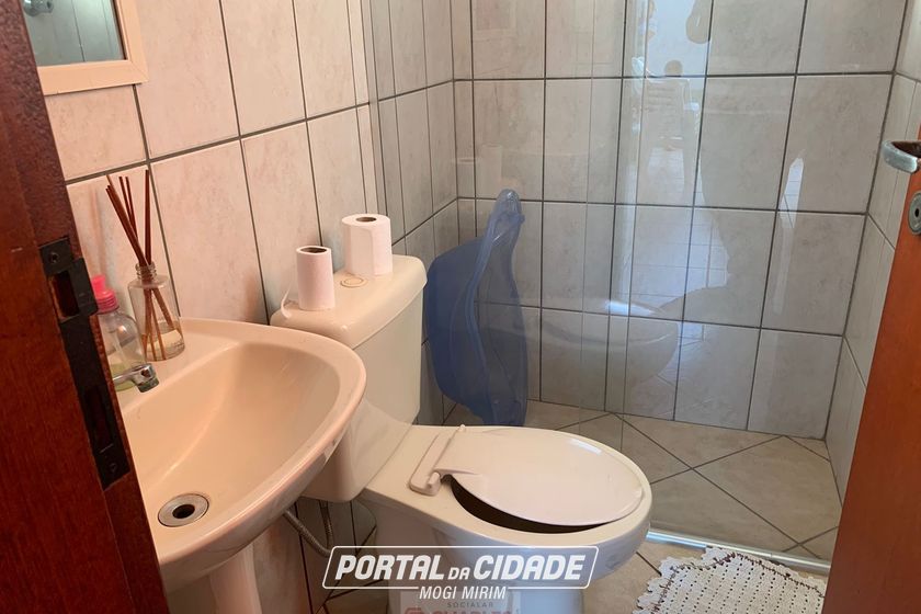 Casa &agrave; venda - 250m&sup2; - Centro