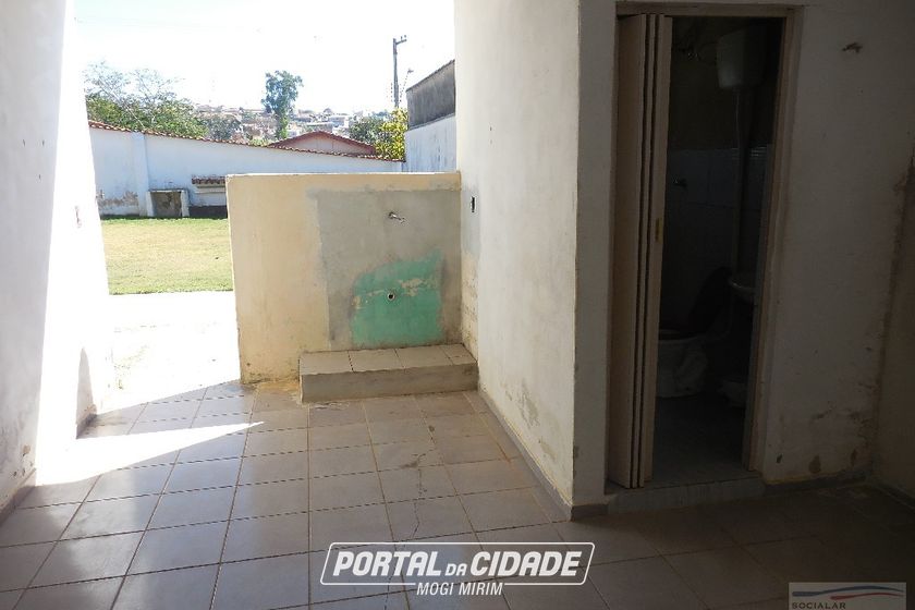 Casa &agrave; venda - 225m&sup2; - Centro