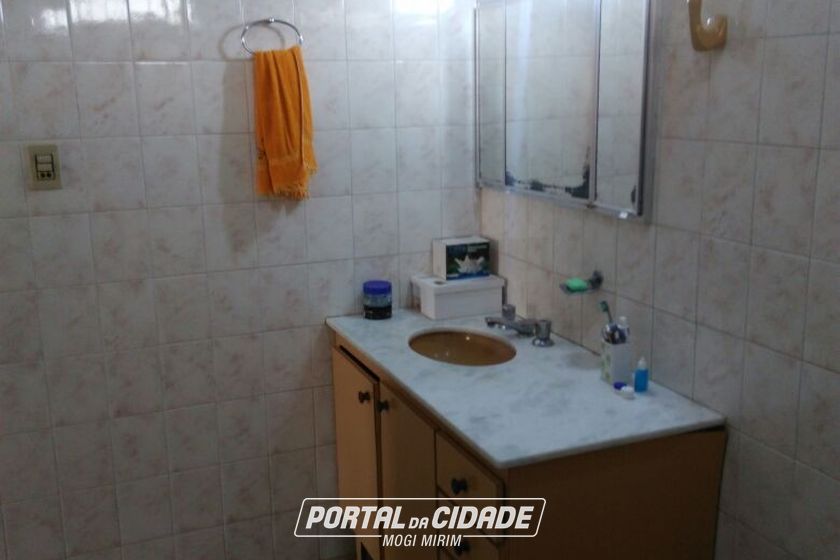 Casa &agrave; venda - 204m&sup2; - Centro