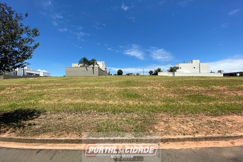 Terreno &agrave; venda - 10m&sup2; - Centro