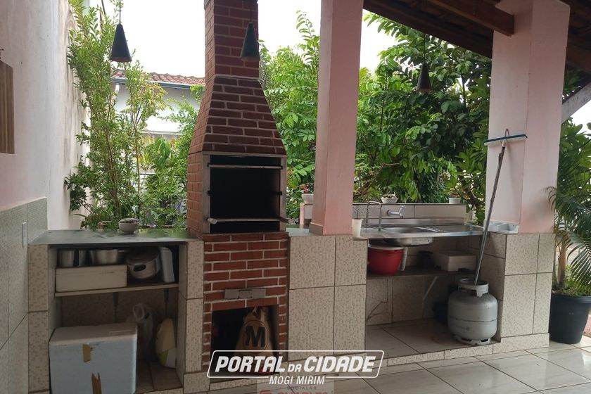 Casa para alugar - 131m&sup2; - Centro