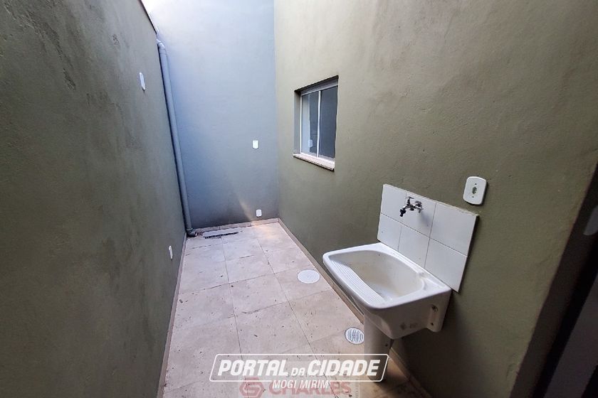 Sal&atilde;o Comercial para alugar - 270m&sup2; - Centro