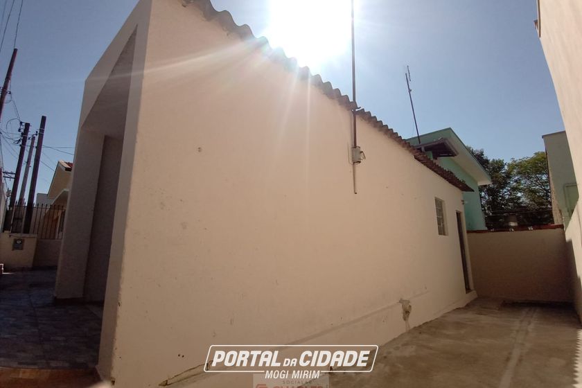 Casa para alugar - 60m&sup2; - Centro