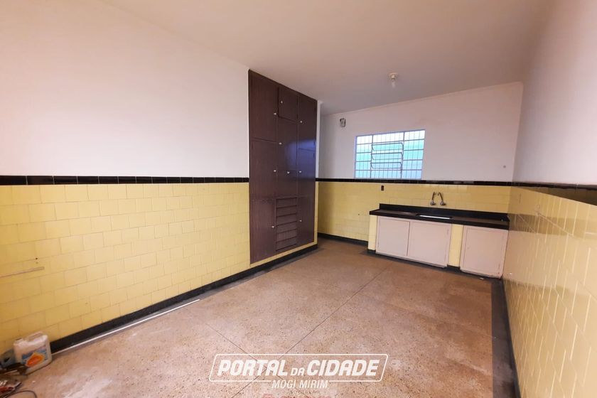 Casa para alugar - 163m&sup2; - Centro