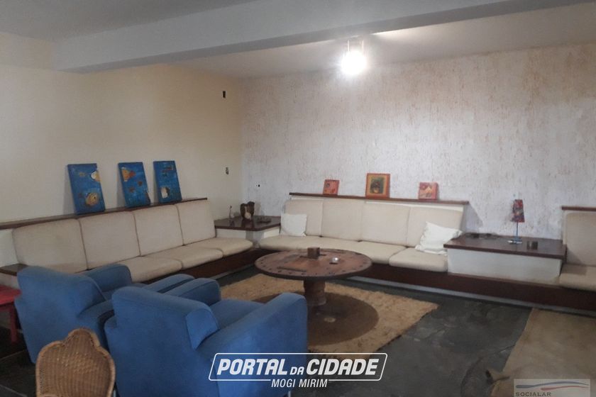 Casa &agrave; venda - 500m&sup2; - Centro