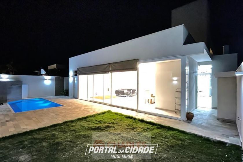 Casa &agrave; venda - 400m&sup2; - Centro