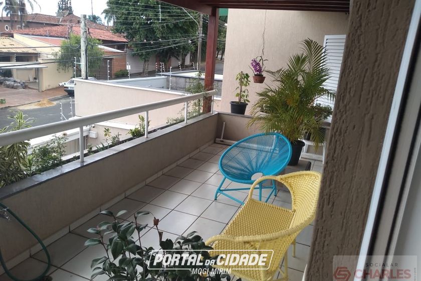 Casa &agrave; venda - 438m&sup2; - Centro