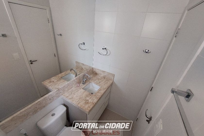Apartamento &agrave; venda - 73m&sup2; - Centro