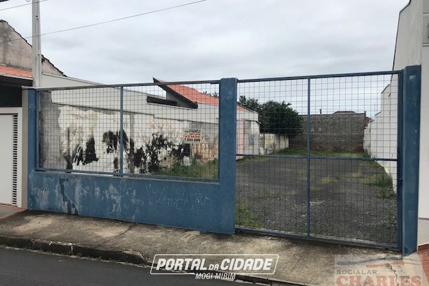 Terreno &agrave; venda - 10m&sup2; - Centro