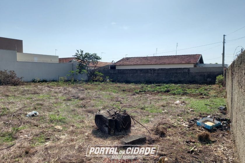 Terreno para alugar - 10m&sup2; - Centro
