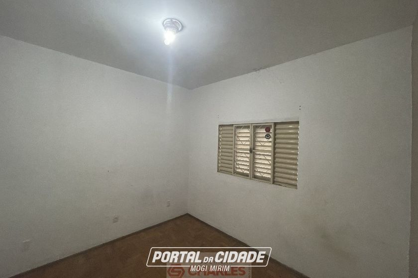 Casa &agrave; venda - 10m&sup2; - Centro