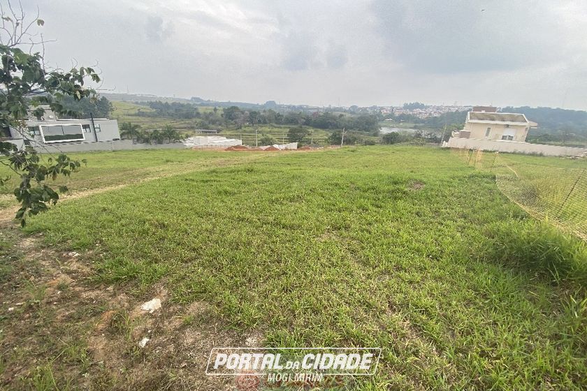 Terreno &agrave; venda - 10m&sup2; - Centro