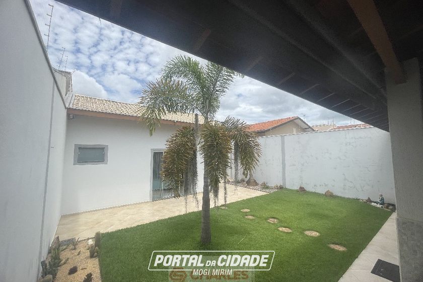 Casa &agrave; venda - 156m&sup2; - Centro
