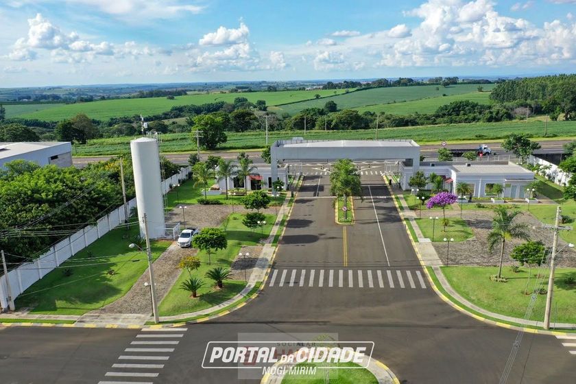 Terreno &agrave; venda - 10m&sup2; - Centro