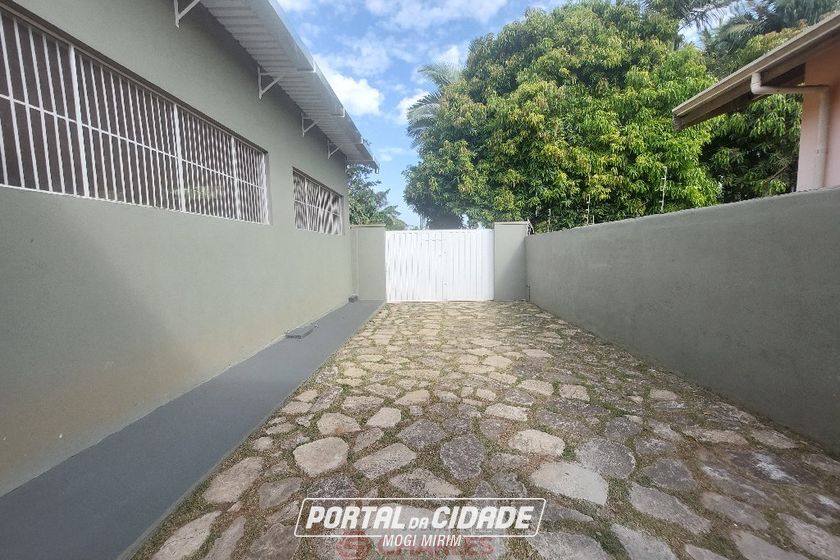 Sal&atilde;o Comercial para alugar - 250m&sup2; - Centro
