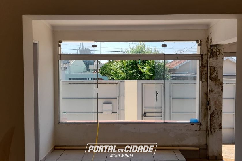 Casa &agrave; venda - 10m&sup2; - Centro
