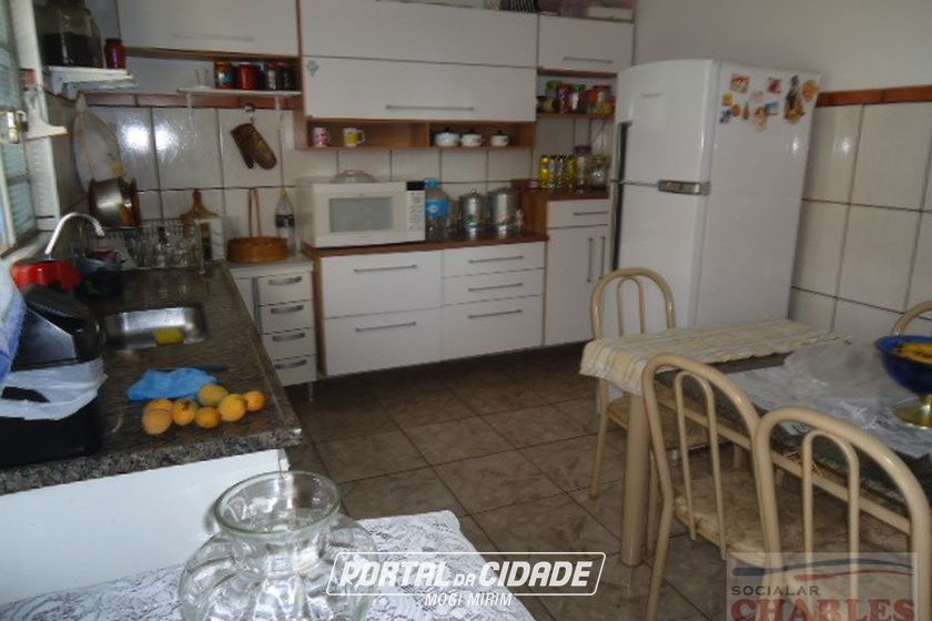 S&iacute;tio &agrave; venda - 252m&sup2; - Centro