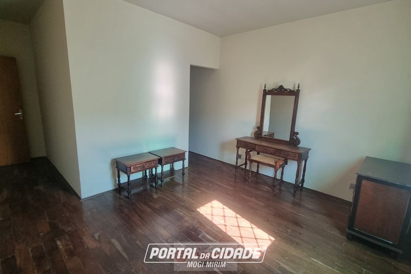 Casa &agrave; venda - 222m&sup2; - Centro