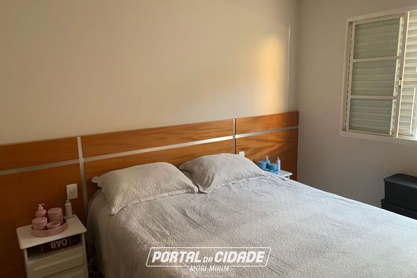 Casa &agrave; venda - 250m&sup2; - Centro