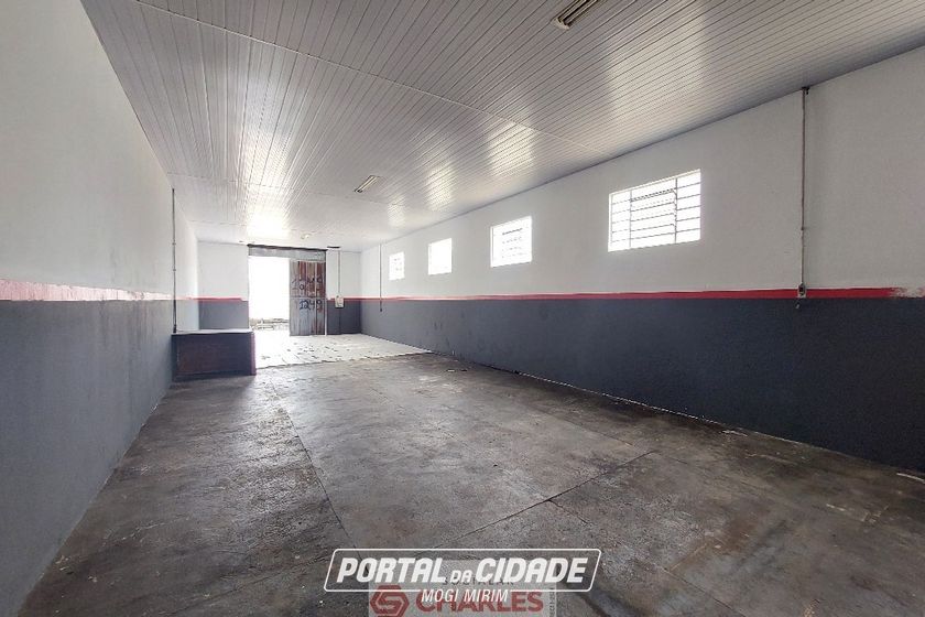 Sal&atilde;o Comercial &agrave; venda - 200m&sup2; - Centro